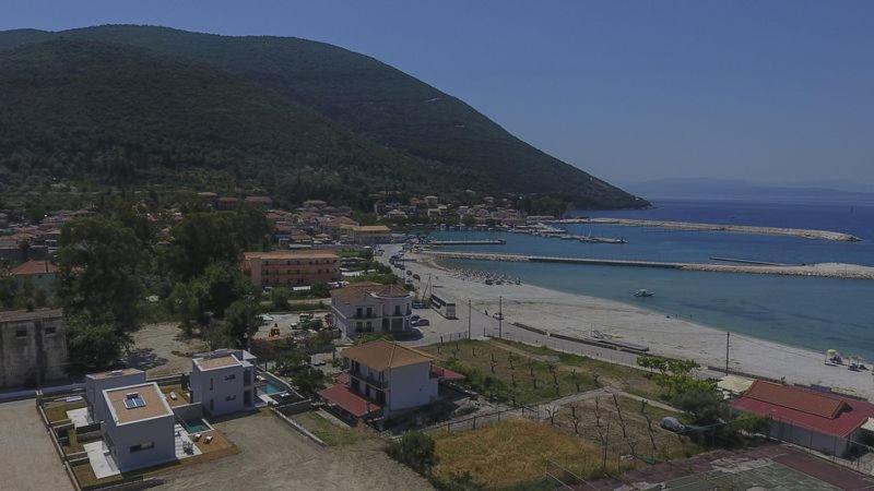 Seascape Villas Vassiliki - Beachfront Villas Eksteriør bilde