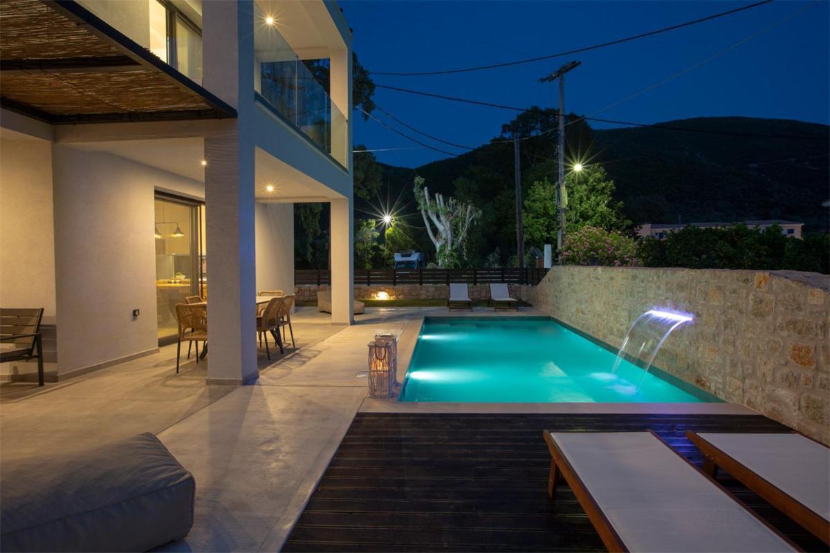 Seascape Villas Vassiliki - Beachfront Villas Eksteriør bilde